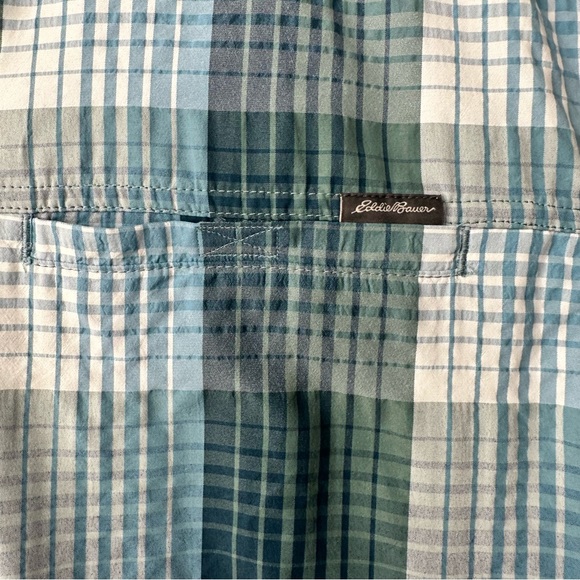 Eddie Bauer Plaid Short Sleeve Nylon Fishing Shirt Size L - Picture 3 of 9
